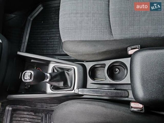 Черный Киа Сид, объемом двигателя 1.6 л и пробегом 224 тыс. км за 7800 $, фото 14 на Automoto.ua