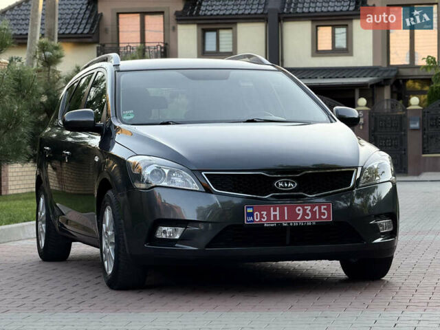 Черный Киа Сид, объемом двигателя 0 л и пробегом 173 тыс. км за 7299 $, фото 26 на Automoto.ua
