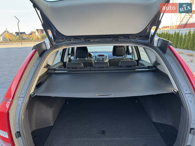 Чорний Кіа Сід, об'ємом двигуна 1.6 л та пробігом 196 тис. км за 7999 $, фото 34 на Automoto.ua