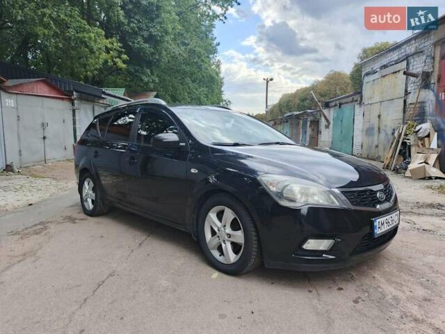Чорний Кіа Сід, об'ємом двигуна 1.58 л та пробігом 365 тис. км за 6200 $, фото 3 на Automoto.ua
