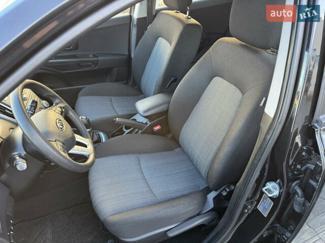 Черный Киа Сид, объемом двигателя 0 л и пробегом 196 тыс. км за 8200 $, фото 30 на Automoto.ua