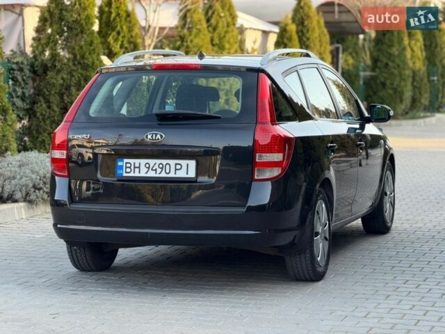 Чорний Кіа Сід, об'ємом двигуна 1.59 л та пробігом 160 тис. км за 8200 $, фото 18 на Automoto.ua