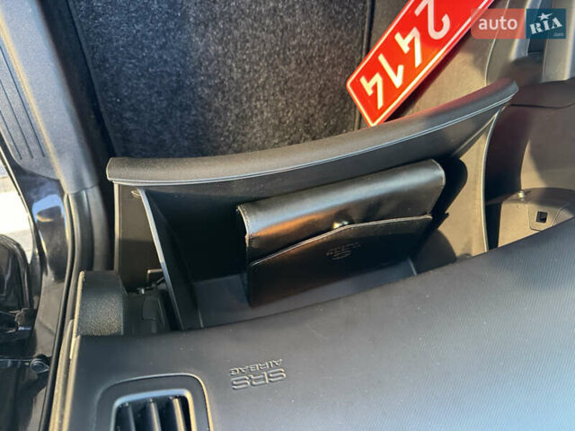 Чорний Кіа Сід, об'ємом двигуна 1.6 л та пробігом 196 тис. км за 7999 $, фото 38 на Automoto.ua