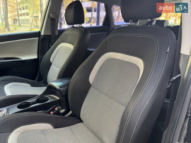 Чорний Кіа Сід, об'ємом двигуна 1.6 л та пробігом 178 тис. км за 8200 $, фото 44 на Automoto.ua
