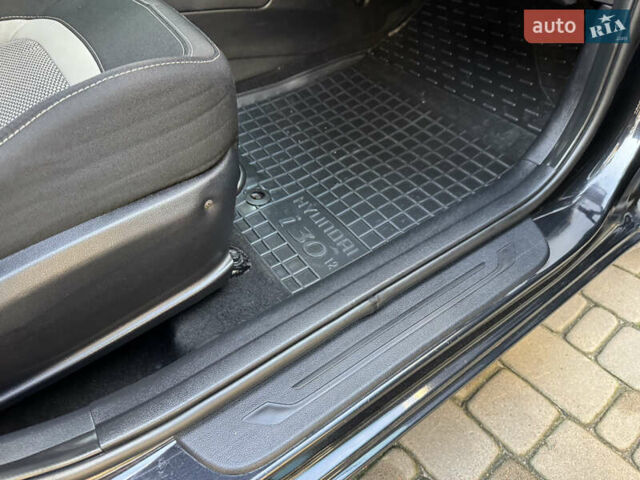 Чорний Кіа Сід, об'ємом двигуна 1.6 л та пробігом 178 тис. км за 8200 $, фото 21 на Automoto.ua