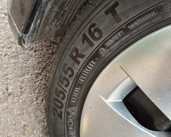 Чорний Кіа Сід, об'ємом двигуна 1.6 л та пробігом 137 тис. км за 11500 $, фото 22 на Automoto.ua