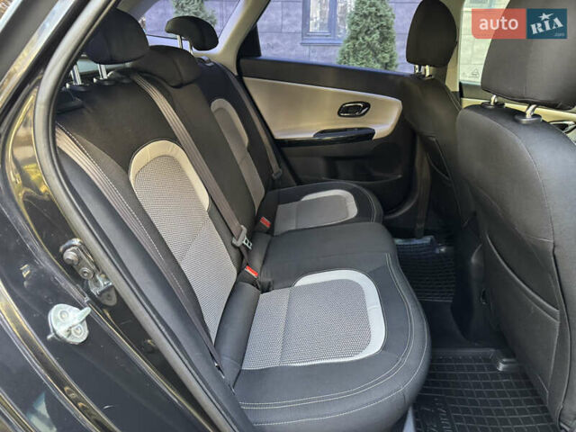 Чорний Кіа Сід, об'ємом двигуна 1.6 л та пробігом 178 тис. км за 8200 $, фото 27 на Automoto.ua