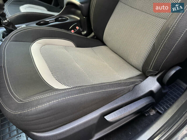 Чорний Кіа Сід, об'ємом двигуна 1.6 л та пробігом 178 тис. км за 8200 $, фото 43 на Automoto.ua