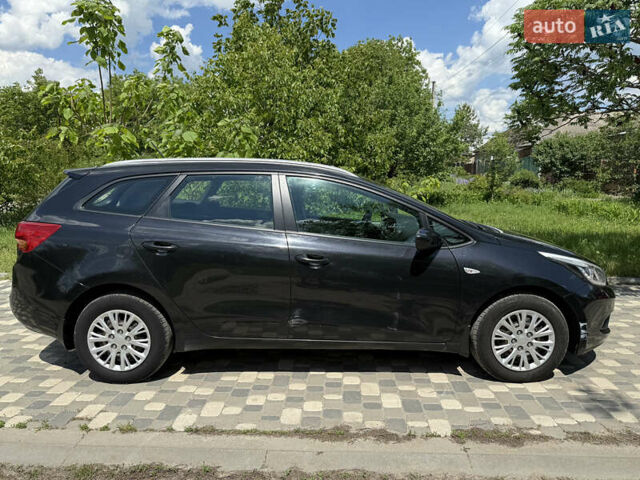 Черный Киа Сид, объемом двигателя 1.58 л и пробегом 200 тыс. км за 9200 $, фото 3 на Automoto.ua