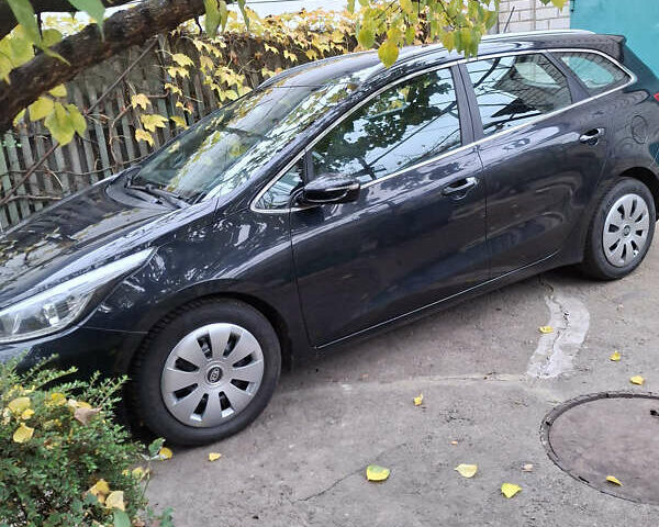 Чорний Кіа Сід, об'ємом двигуна 1.6 л та пробігом 137 тис. км за 11500 $, фото 2 на Automoto.ua