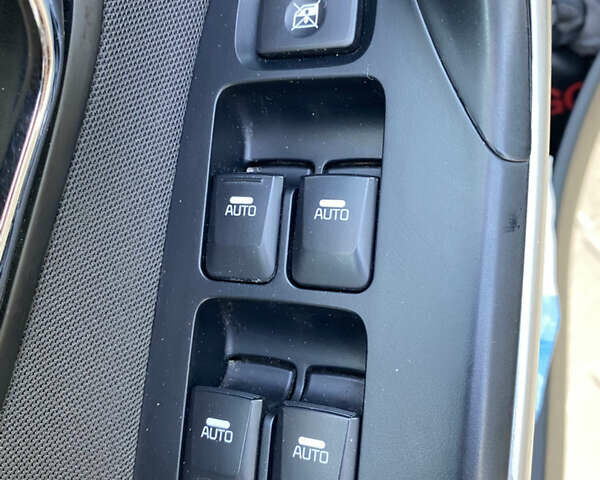 Чорний Кіа Сід, об'ємом двигуна 1.6 л та пробігом 269 тис. км за 8555 $, фото 6 на Automoto.ua