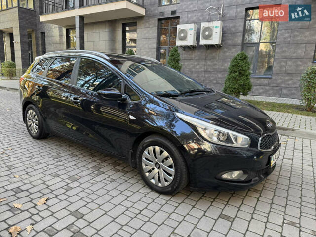 Чорний Кіа Сід, об'ємом двигуна 1.6 л та пробігом 178 тис. км за 8200 $, фото 9 на Automoto.ua