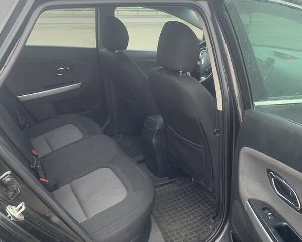 Черный Киа Сид, объемом двигателя 1.58 л и пробегом 340 тыс. км за 8200 $, фото 7 на Automoto.ua