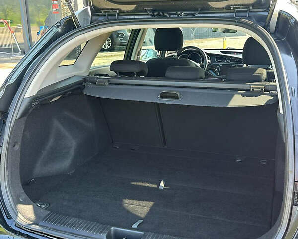 Черный Киа Сид, объемом двигателя 1.6 л и пробегом 189 тыс. км за 9999 $, фото 5 на Automoto.ua