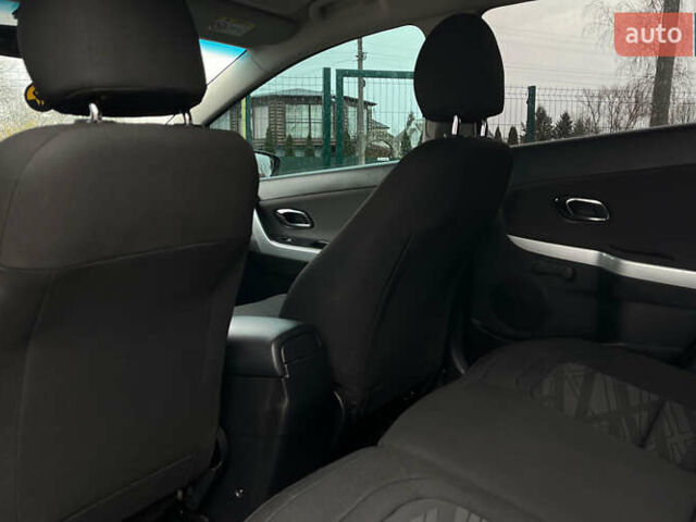 Черный Киа Сид, объемом двигателя 1.58 л и пробегом 147 тыс. км за 9600 $, фото 15 на Automoto.ua