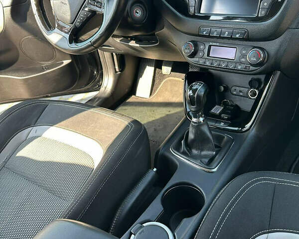 Черный Киа Сид, объемом двигателя 1.6 л и пробегом 189 тыс. км за 9999 $, фото 13 на Automoto.ua