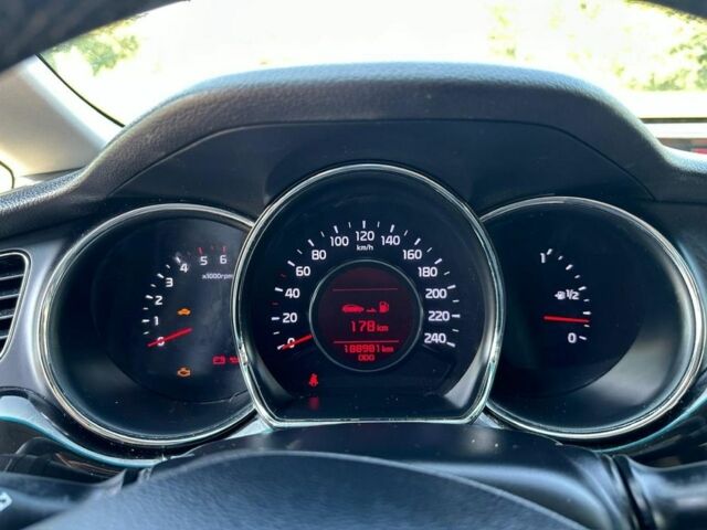 Чорний Кіа Сід, об'ємом двигуна 1.6 л та пробігом 190 тис. км за 9999 $, фото 9 на Automoto.ua