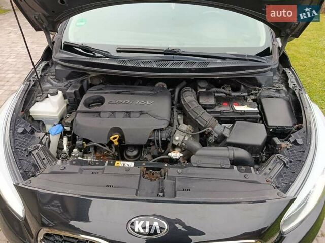 Кіа Сід 2015 у Коломые на Automoto.ua Чорний Кіа Сід, об'ємом двигуна 1.58 л та пробігом 145 тис. км за 9450 $, фото 14 на Automoto.ua