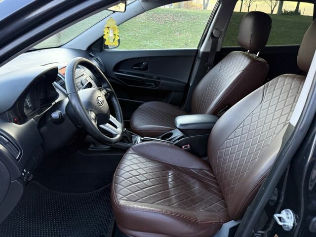 Кіа Сід 2015 у Кривому Розі на Automoto.ua Чорний Кіа Сід, об'ємом двигуна 1.6 л та пробігом 192 тис. км за 6800 $, фото 8 на Automoto.ua