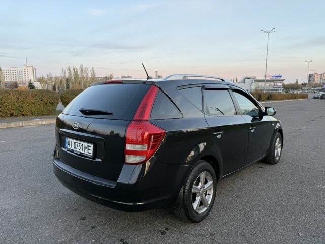 Кіа Сід 2015 у Кривому Розі на Automoto.ua Чорний Кіа Сід, об'ємом двигуна 1.6 л та пробігом 192 тис. км за 6800 $, фото 2 на Automoto.ua