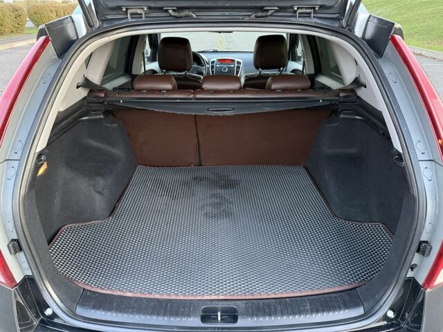 Кіа Сід 2015 у Кривому Розі на Automoto.ua Чорний Кіа Сід, об'ємом двигуна 1.6 л та пробігом 192 тис. км за 6800 $, фото 12 на Automoto.ua