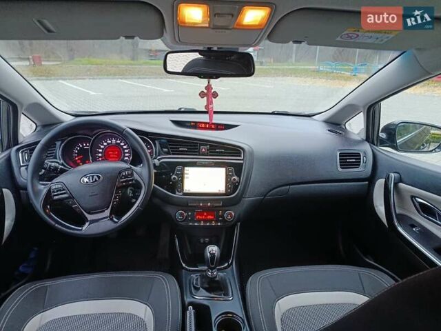 Черный Киа Сид, объемом двигателя 1.58 л и пробегом 207 тыс. км за 11900 $, фото 32 на Automoto.ua