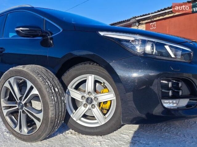 Чорний Кіа Сід, об'ємом двигуна 1.58 л та пробігом 198 тис. км за 11700 $, фото 1 на Automoto.ua