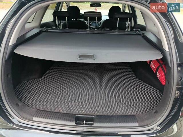 Черный Киа Сид, объемом двигателя 1.58 л и пробегом 207 тыс. км за 11900 $, фото 63 на Automoto.ua