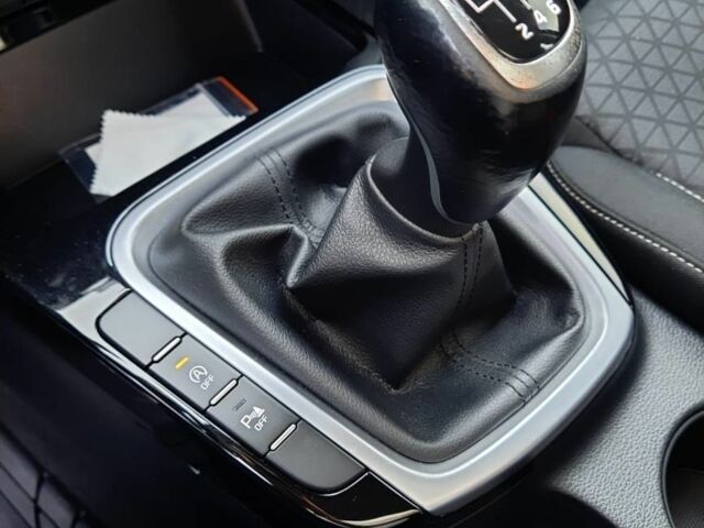 Чорний Кіа Сід, об'ємом двигуна 1.6 л та пробігом 216 тис. км за 13800 $, фото 12 на Automoto.ua