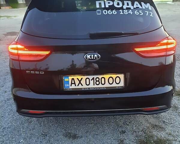 Черный Киа Сид, объемом двигателя 1.6 л и пробегом 224 тыс. км за 13500 $, фото 4 на Automoto.ua