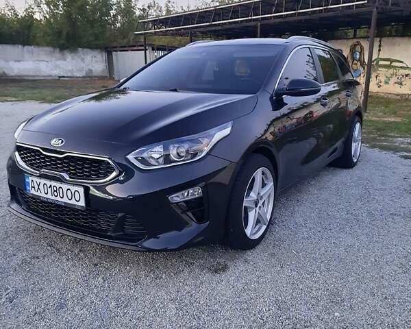 Черный Киа Сид, объемом двигателя 1.6 л и пробегом 224 тыс. км за 13500 $, фото 2 на Automoto.ua