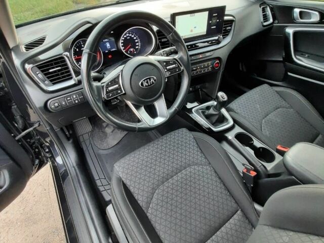 Чорний Кіа Сід, об'ємом двигуна 1.6 л та пробігом 216 тис. км за 13800 $, фото 9 на Automoto.ua