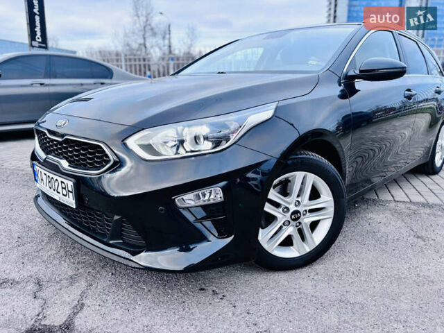 Чорний Кіа Сід, об'ємом двигуна 1.59 л та пробігом 71 тис. км за 15999 $, фото 3 на Automoto.ua