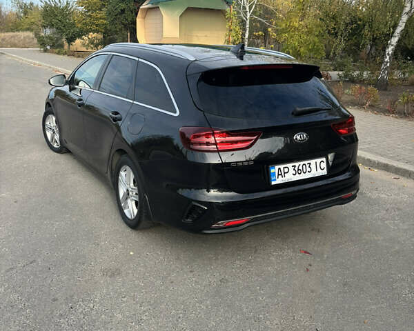 Черный Киа Сид, объемом двигателя 1.59 л и пробегом 71 тыс. км за 18400 $, фото 3 на Automoto.ua