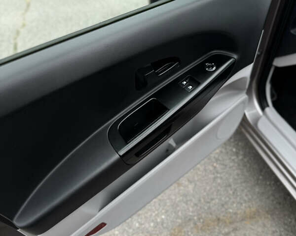 Коричневый Киа Сид, объемом двигателя 1.6 л и пробегом 175 тыс. км за 5200 $, фото 19 на Automoto.ua