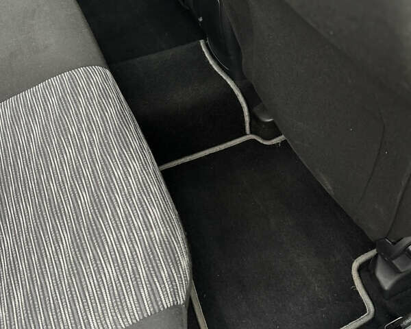 Коричневый Киа Сид, объемом двигателя 1.6 л и пробегом 175 тыс. км за 5200 $, фото 34 на Automoto.ua