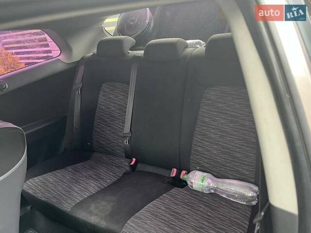 Коричневий Кіа Сід, об'ємом двигуна 1.6 л та пробігом 177 тис. км за 4500 $, фото 29 на Automoto.ua