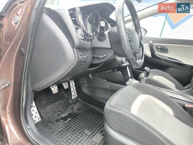 Киа Сид 2012 в Черновцах на Automoto.ua Коричневый Киа Сид, объемом двигателя 1.58 л и пробегом 268 тыс. км за 8100 $, фото 25 на Automoto.ua