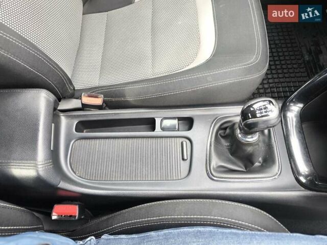 Киа Сид 2012 в Черновцах на Automoto.ua Коричневый Киа Сид, объемом двигателя 1.58 л и пробегом 268 тыс. км за 8100 $, фото 41 на Automoto.ua