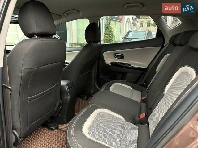 Коричневий Кіа Сід, об'ємом двигуна 1.6 л та пробігом 139 тис. км за 8990 $, фото 9 на Automoto.ua