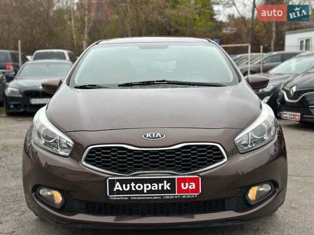 Коричневий Кіа Сід, об'ємом двигуна 1.6 л та пробігом 139 тис. км за 8990 $, фото 2 на Automoto.ua