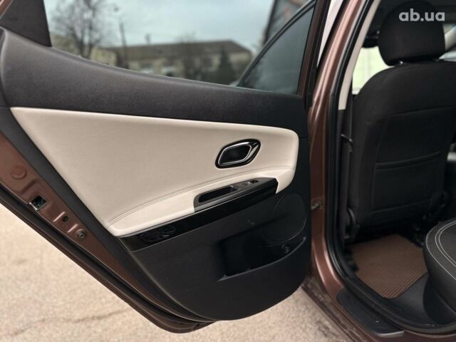 Коричневий Кіа Сід, об'ємом двигуна 1.6 л та пробігом 139 тис. км за 8990 $, фото 10 на Automoto.ua