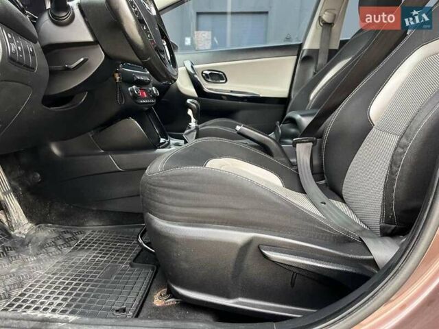 Коричневий Кіа Сід, об'ємом двигуна 1.6 л та пробігом 294 тис. км за 9190 $, фото 41 на Automoto.ua