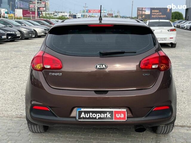 Коричневый Киа Сид, объемом двигателя 1.6 л и пробегом 294 тыс. км за 9190 $, фото 8 на Automoto.ua
