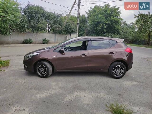 Коричневый Киа Сид, объемом двигателя 1.58 л и пробегом 223 тыс. км за 9700 $, фото 2 на Automoto.ua