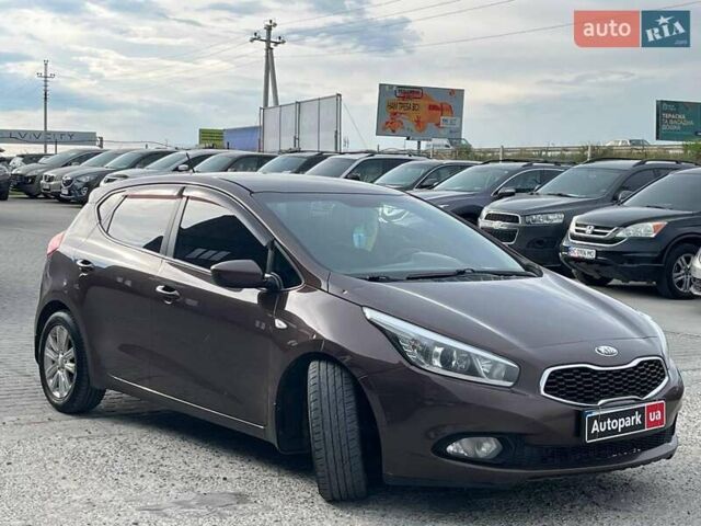 Коричневий Кіа Сід, об'ємом двигуна 1.6 л та пробігом 294 тис. км за 9190 $, фото 3 на Automoto.ua
