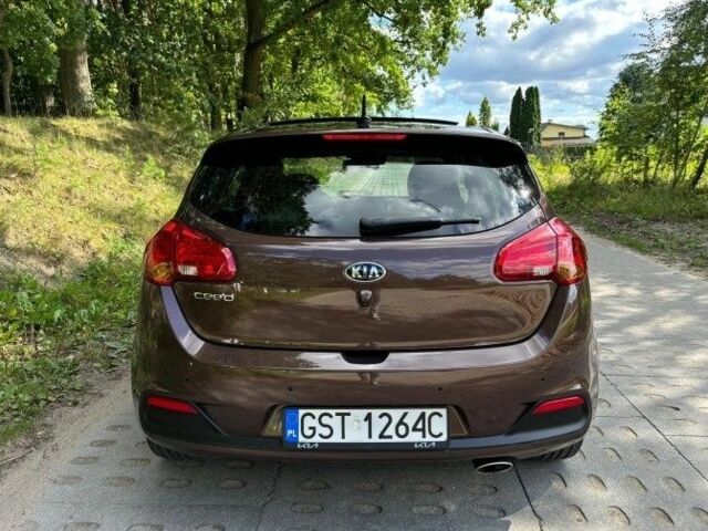 Коричневий Кіа Сід, об'ємом двигуна 1.6 л та пробігом 217 тис. км за 7800 $, фото 7 на Automoto.ua