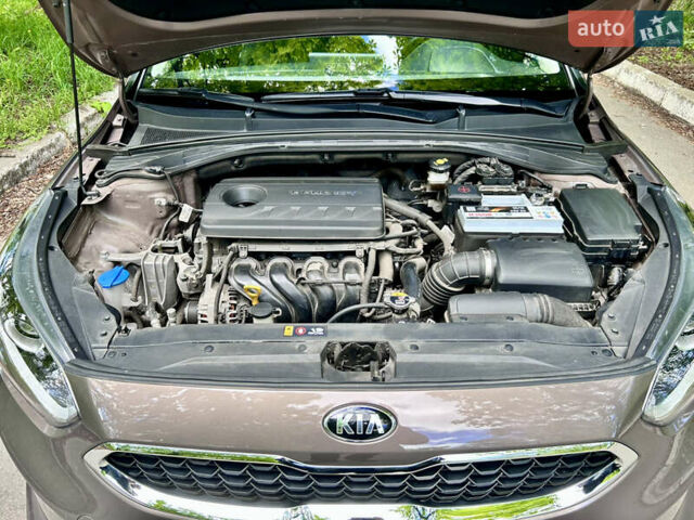 Киа Сид 2019 в Киеве на Automoto.ua Коричневый Киа Сид, объемом двигателя 1.59 л и пробегом 47 тыс. км за 16000 $, фото 20 на Automoto.ua