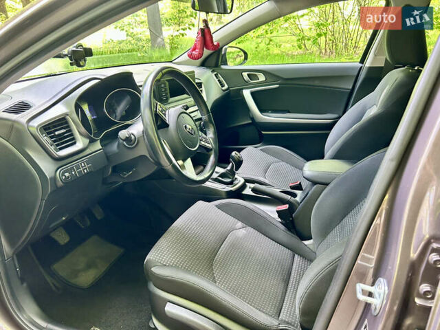 Киа Сид 2019 в Киеве на Automoto.ua Коричневый Киа Сид, объемом двигателя 1.59 л и пробегом 47 тыс. км за 16000 $, фото 14 на Automoto.ua