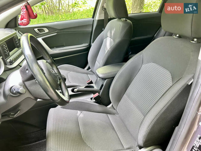 Киа Сид 2019 в Киеве на Automoto.ua Коричневый Киа Сид, объемом двигателя 1.59 л и пробегом 47 тыс. км за 16000 $, фото 15 на Automoto.ua